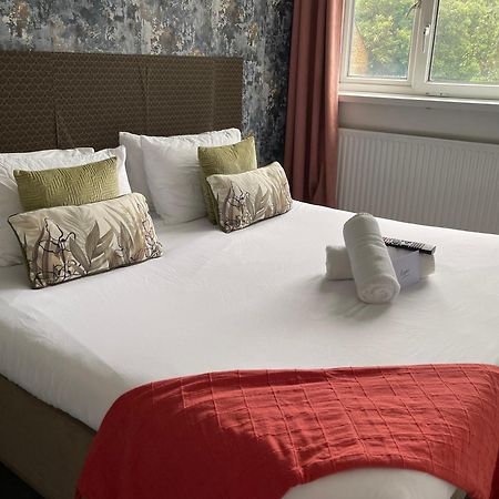 Appartement R1 Superking Sized Bed & 65" Tv On The Wall In Clapham à Londres Extérieur photo
