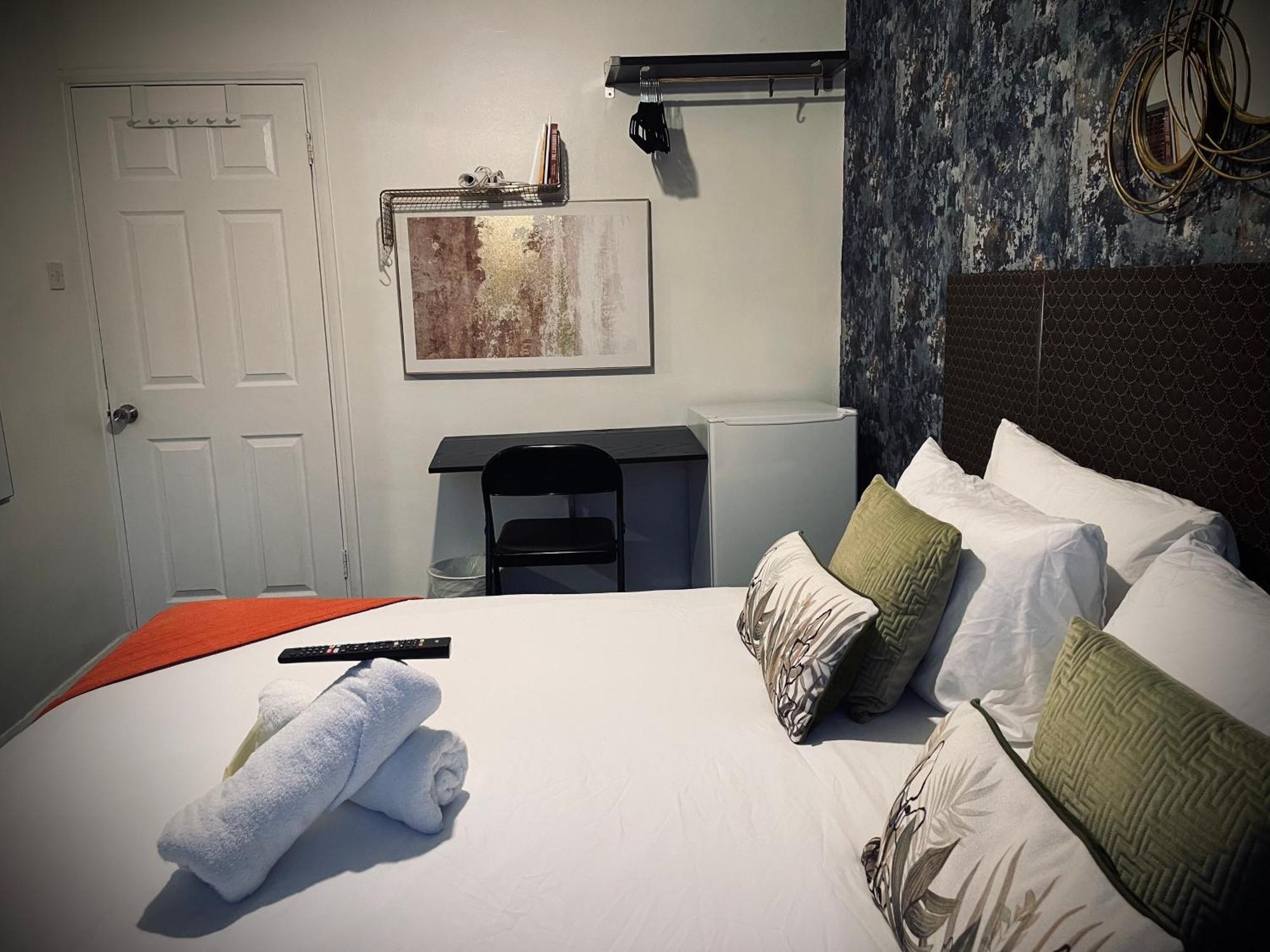 Appartement R1 Superking Sized Bed & 65" Tv On The Wall In Clapham à Londres Extérieur photo